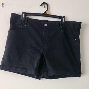 Black cuffed Jean shorts